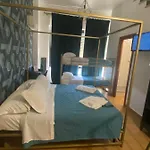Отель типа 